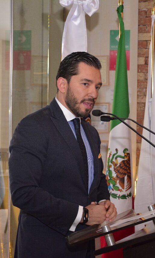 Integrante de Rearvora durante una ponencia